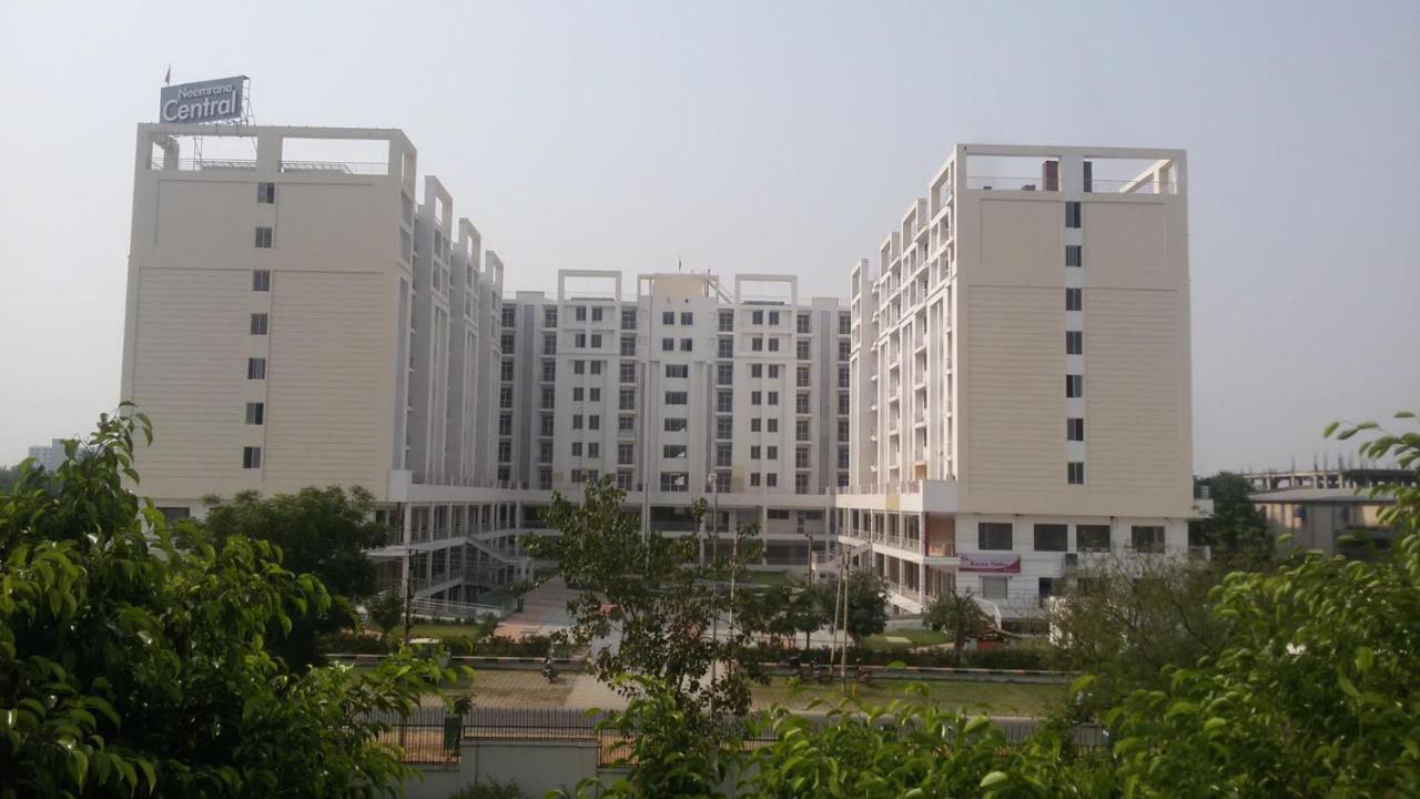 Starlit Suites Neemrana Ngoại thất bức ảnh