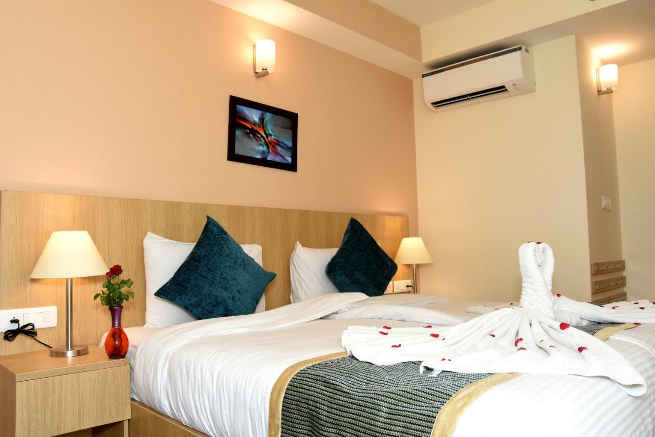 Starlit Suites Neemrana Ngoại thất bức ảnh